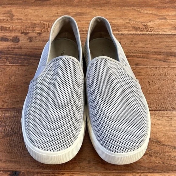 Vince Preston B Perforated Slip-On Sneakers Gray Women's Size 8.5 - Picture 4 of 12